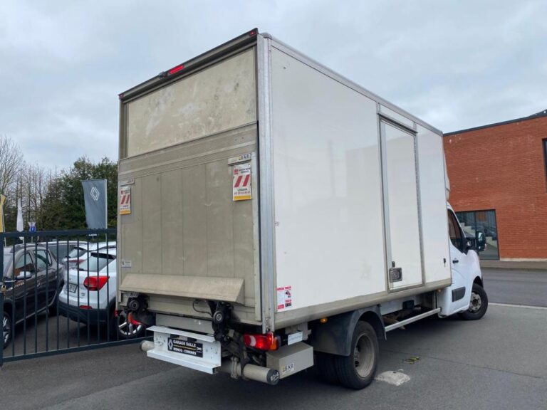 Renault Master 20M3 2.3 DCI 145CV HAYON/PORTE LATERAL/CAMERA 22450 HT - Image 08 (July 6, 2026)
