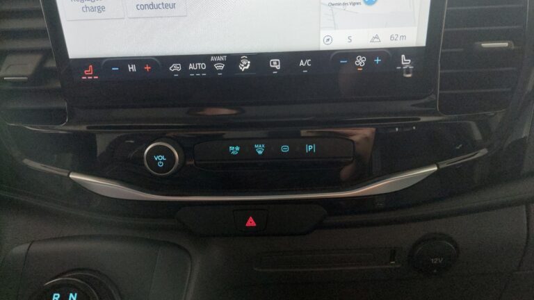 Ford Transit electrique 184CH TREND BUSINESS BATTERIE 75/68 KWH - Image 13 (July 6, 2026)