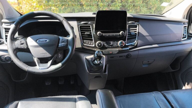 Ford Transit Custom Cabine Approfondie 2.0 EcoBlue 185 Sport - Image 11 (July 6, 2026)