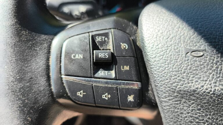 Ford Transit Custom Cabine Approfondie 2.0 EcoBlue 185 Sport - Image 13 (July 6, 2026)