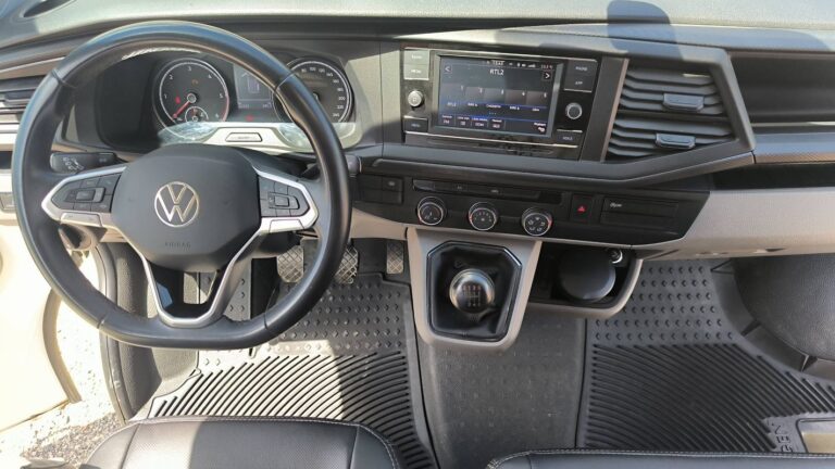 Volkswagen Transporter VI 2.0 TDI 150 4Motion Business - Image 11 (July 6, 2026)