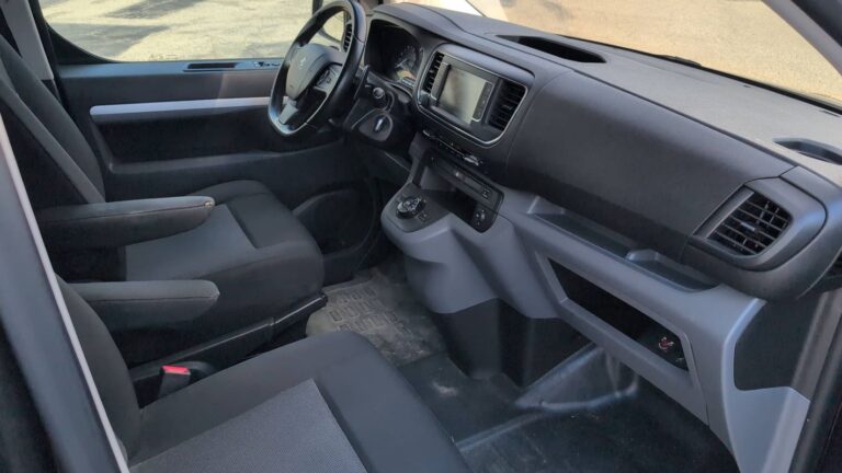 Peugeot Expert 2.0 BlueHDi 177 EAT8 Cabine Approfondie Fixe Asphalt - Image 10 (July 6, 2026)