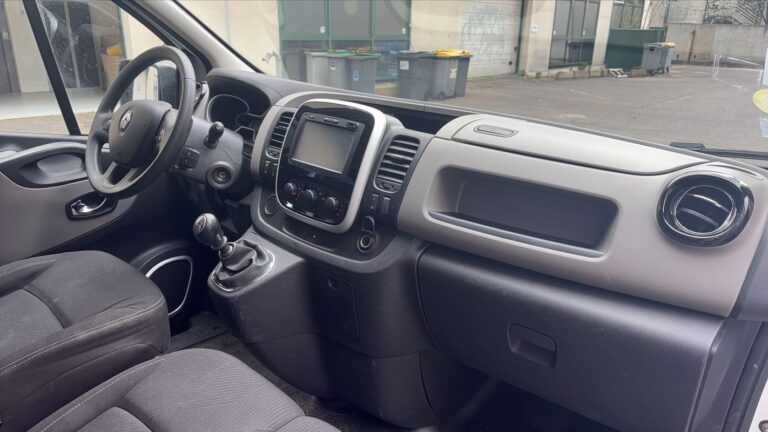Renault Trafic 2.0 dCi 145 Business - Image 10 (July 6, 2026)
