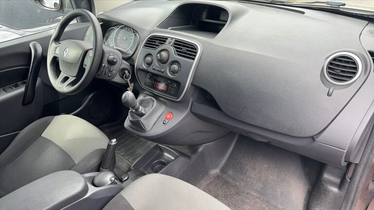 Renault Kangoo 1.2 TCe 115 - Image 10 (July 6, 2026)