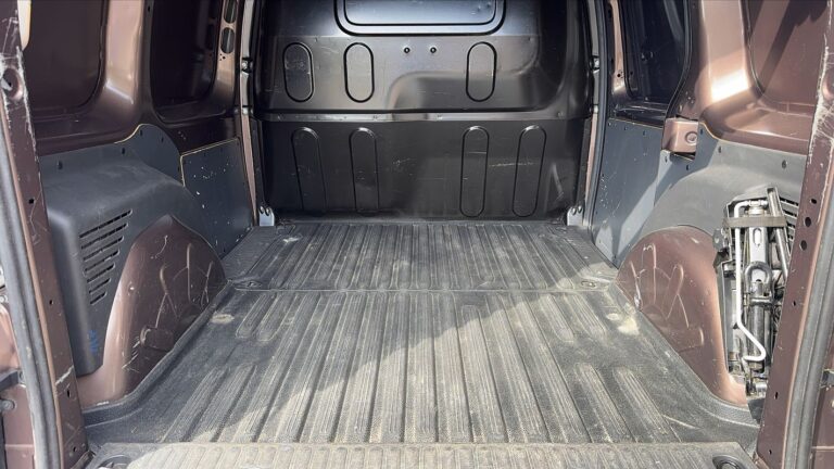 Renault Kangoo 1.2 TCe 115 - Image 14 (July 6, 2026)
