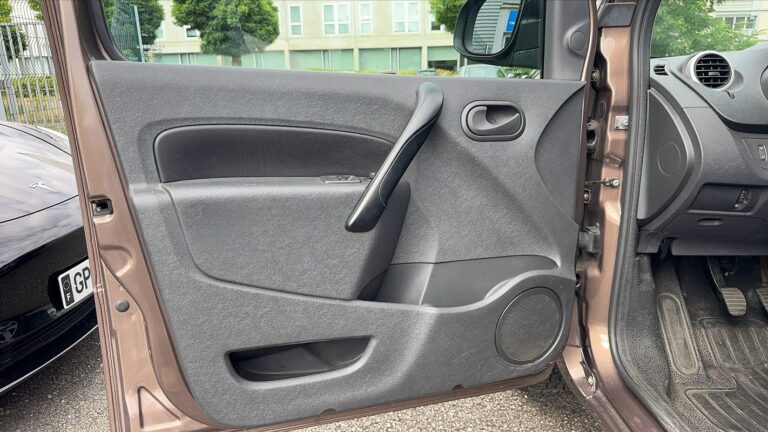 Renault Kangoo 1.2 TCe 115 - Image 07 (July 6, 2026)