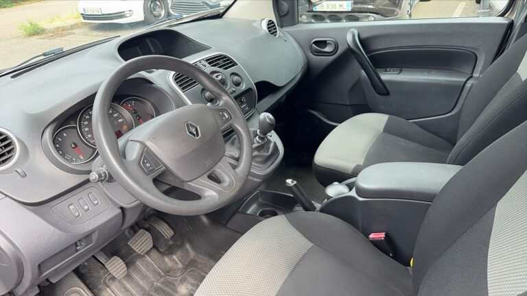 Renault Kangoo 1.2 TCe 115 - Image 08 (July 6, 2026)