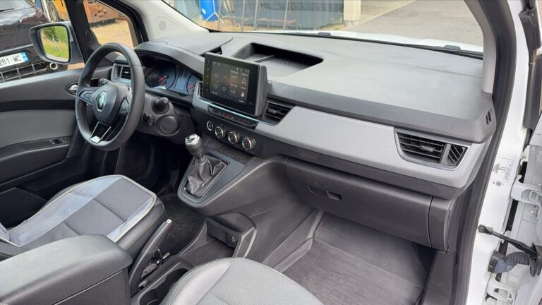 Renault Kangoo Van 1.5 Blue dCi 95 Extra Sesame - Image 10 (July 6, 2026)