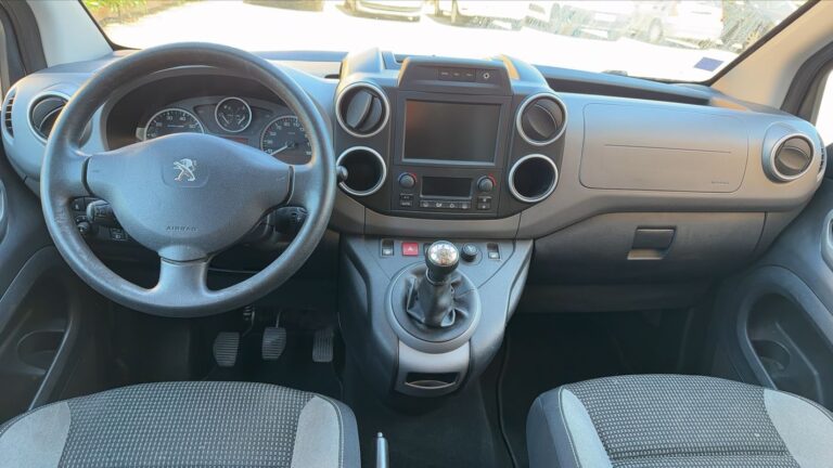 Peugeot Partner 1.6 BlueHDi 100 Active - Image 11 (July 6, 2026)