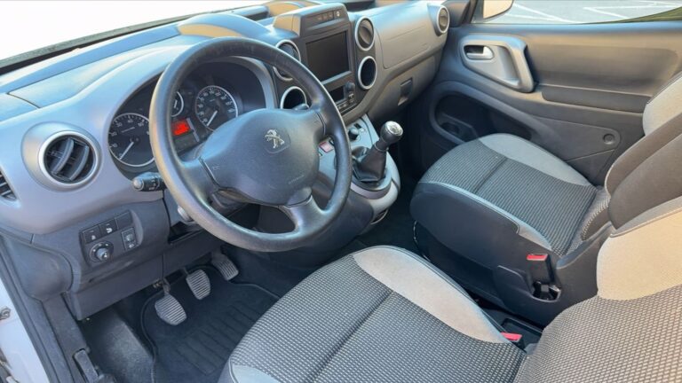 Peugeot Partner 1.6 BlueHDi 100 Active - Image 08 (July 6, 2026)