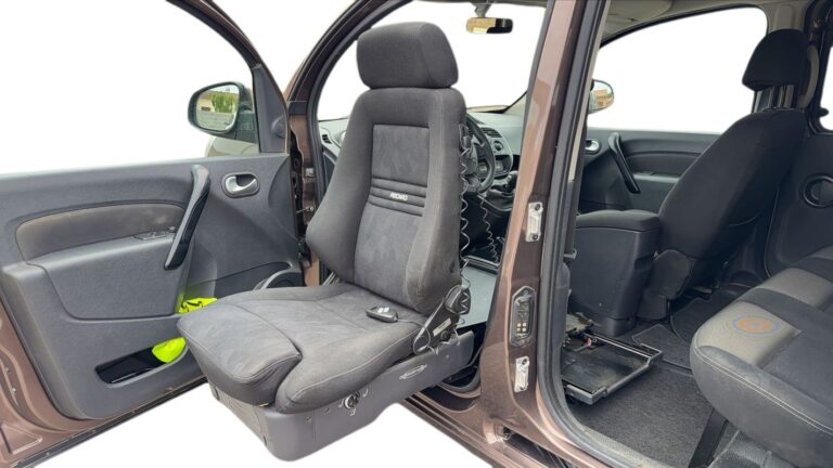 Renault Kangoo PMR 1.5 dCi 90 EDC6 Zen – Première main - Image 02 (July 6, 2026)