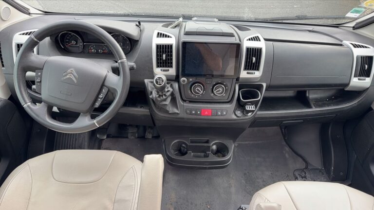 Citroën Jumper 2.2 BlueHDi 140 Driver - Image 11 (July 6, 2026)