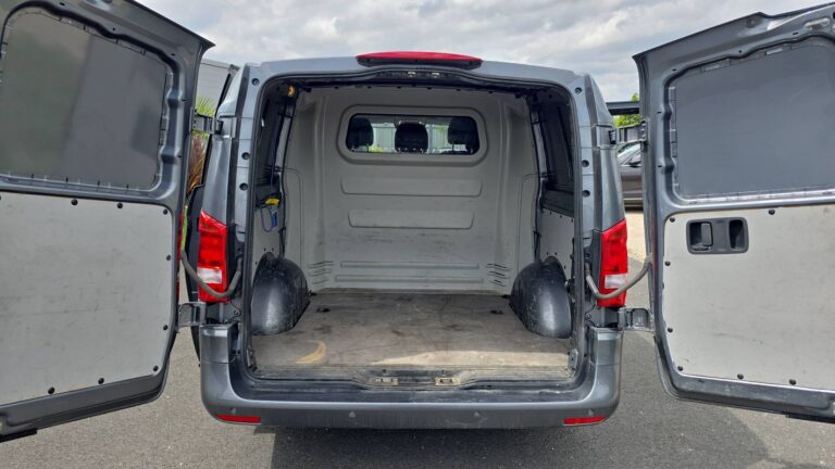 Mercedes Vito 190 CDI 9G-Tronic Mixto Select - Image 14 (July 6, 2026)