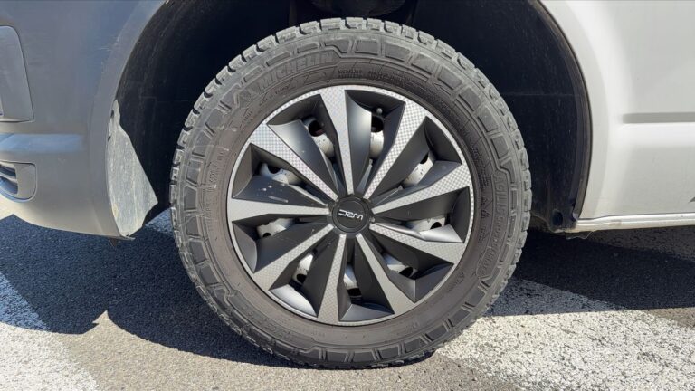 Volkswagen Transporter 2.0 TDI 150 Business Line - Image 18 (July 6, 2026)