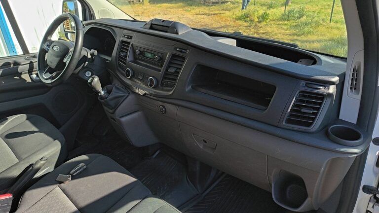 Ford Transit Custom II 2.0 TDCi 130 Trend Business - Image 10 (July 6, 2026)
