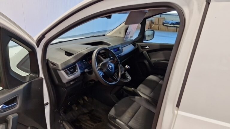 Renault Kangoo Van BLUE DCI 115 GRAND CONFORT - Image 12 (July 6, 2026)