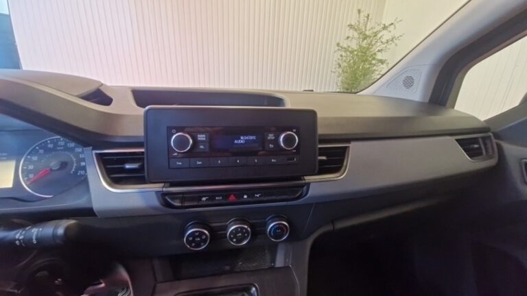 Renault Kangoo Van BLUE DCI 115 GRAND CONFORT - Image 11 (July 6, 2026)