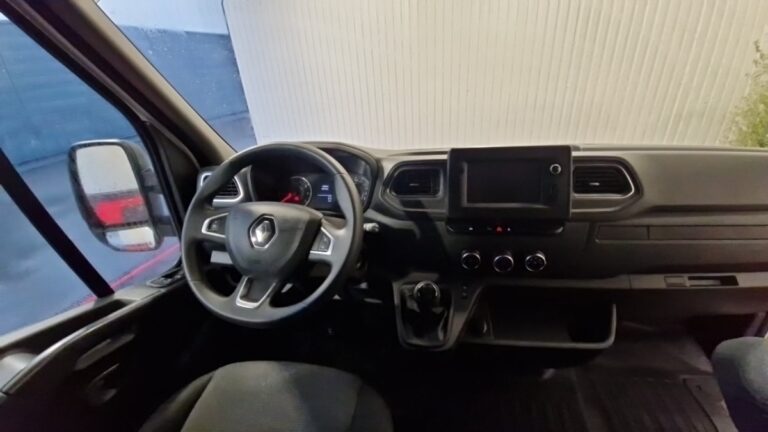 Renault Master F3300 blue dci 135 grand confort - Image 13 (July 6, 2026)