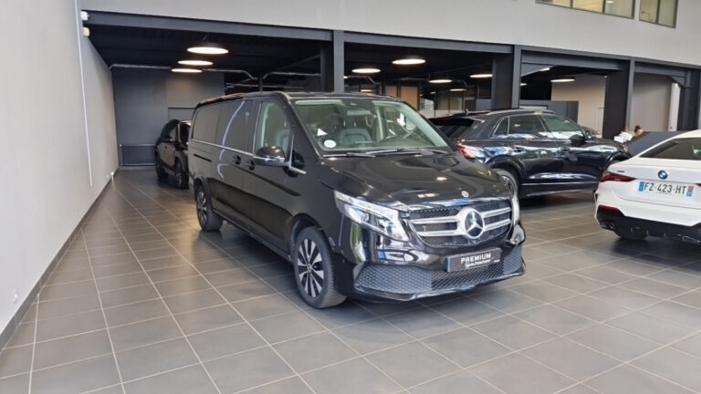 Mercedes Classe V EXTRA-LONG 250 D 9G-TRONIC AVANTGARDE 4 MATIC - Image 03 (July 6, 2026)