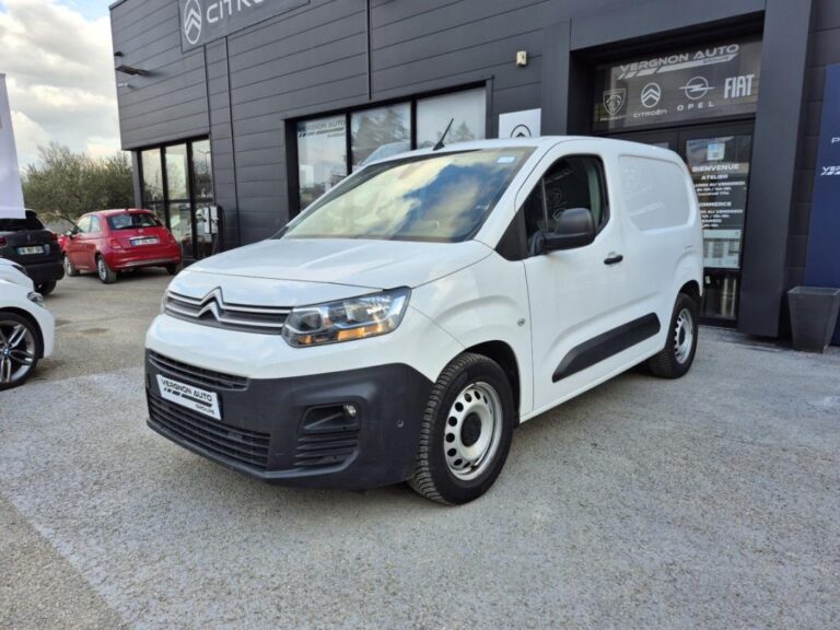 Citroën Berlingo Van III Taille M 650kg PureTech 110 S&S BVM - Image 01 (July 6, 2026)