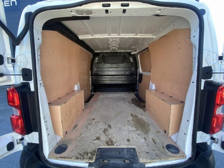 Citroën Jumpy III Taille M BlueHDi 115 S&S BVM6 Business - Image 04 (July 6, 2026)
