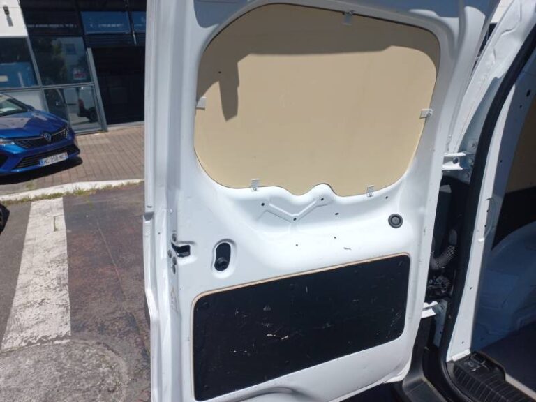Renault Kangoo Van BLUE DCI 95 GRAND CONFORT- 22 - Image 15 (July 6, 2026)