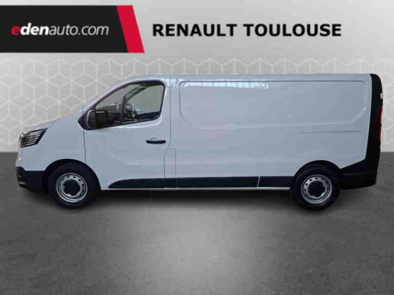 Renault Trafic FGN 3000 KG BLUE DCI 130 CONFORT - Image 02 (July 6, 2026)