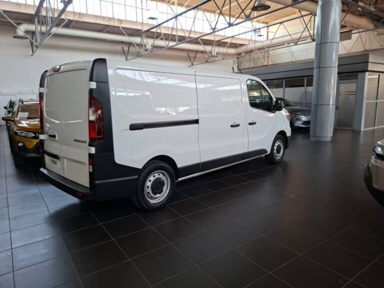 Renault Trafic FGN 3000 KG BLUE DCI 130 CONFORT - Image 05 (July 6, 2026)