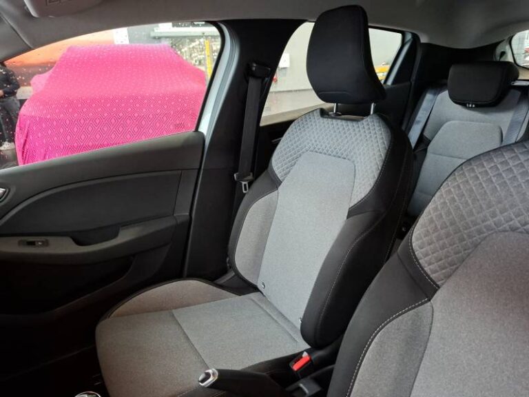 Renault Clio SOCIETE EVOLUTION TCE 90 - Image 12 (July 6, 2026)