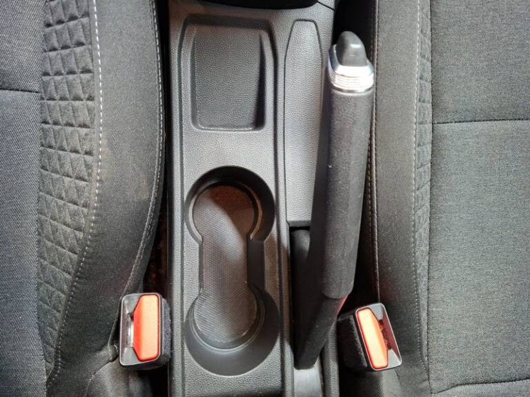 Renault Clio SOCIETE BLUE DCI 100 – 21N BUSINESS REVERSIBLE - Image 14 (July 6, 2026)