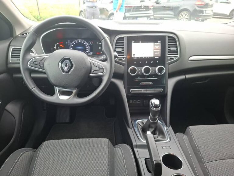 Renault Mégane SOCIETE IV BLUE DCI 115 EVOLUTION - Image 11 (July 6, 2026)