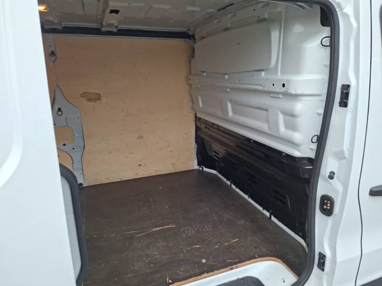 Renault Trafic FGN 3000 KG BLUE DCI 130 CONFORT - Image 20 (July 6, 2026)