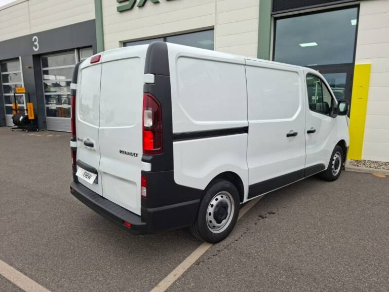 Renault Trafic FGN 3000 KG BLUE DCI 130 CONFORT - Image 06 (July 6, 2026)