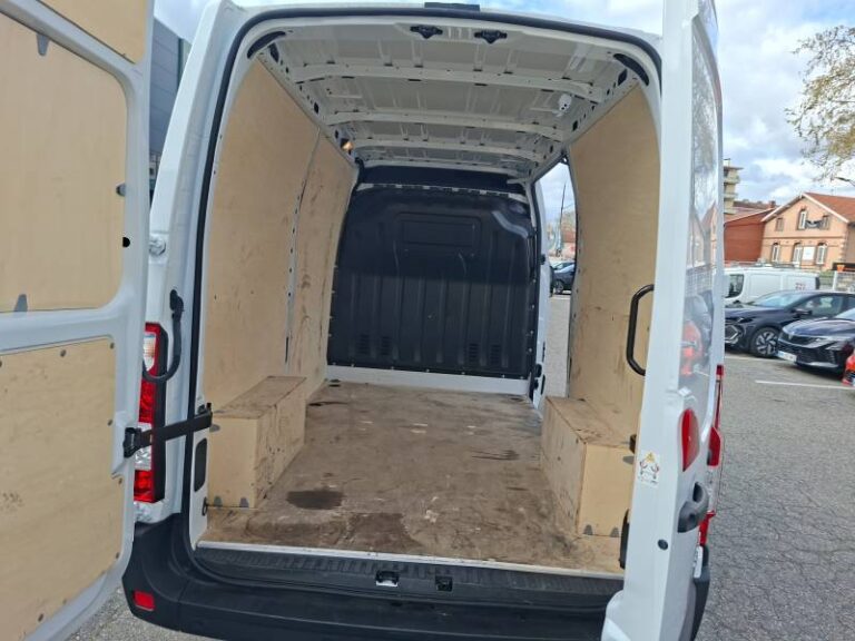 Renault Master FOURGON FGN TRAC F3500 BLUE DCI 135 GRAND CONFORT PS - Image 17 (July 6, 2026)