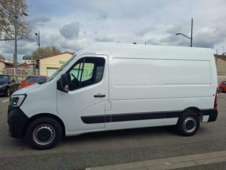 Renault Master FOURGON FGN TRAC F3500 BLUE DCI 135 GRAND CONFORT PS - Image 02 (July 6, 2026)