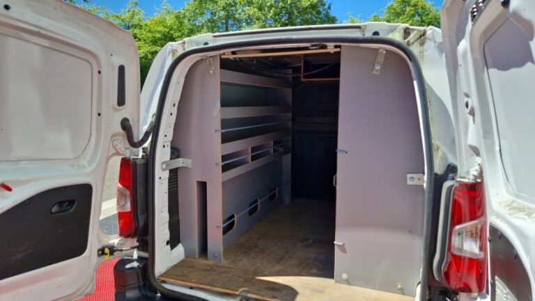 Citroën Berlingo VAN M 650 BLUEHDI 100 SS BVM6 CLUB - Image 10 (July 6, 2026)