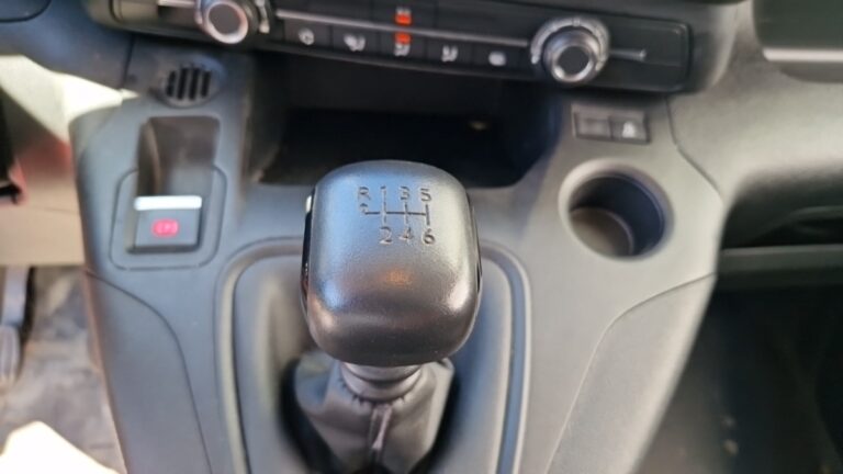 Citroën Berlingo VAN M 650 BLUEHDI 100 SS BVM6 CLUB - Image 13 (July 6, 2026)