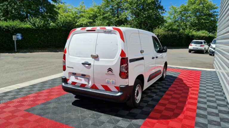 Citroën Berlingo VAN M 650 BLUEHDI 100 SS BVM6 CLUB - Image 03 (July 6, 2026)