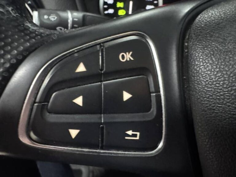 Mercedes Vito FOURGON 114 CDI LONG BVA RWD FIRST - Image 17 (July 6, 2026)