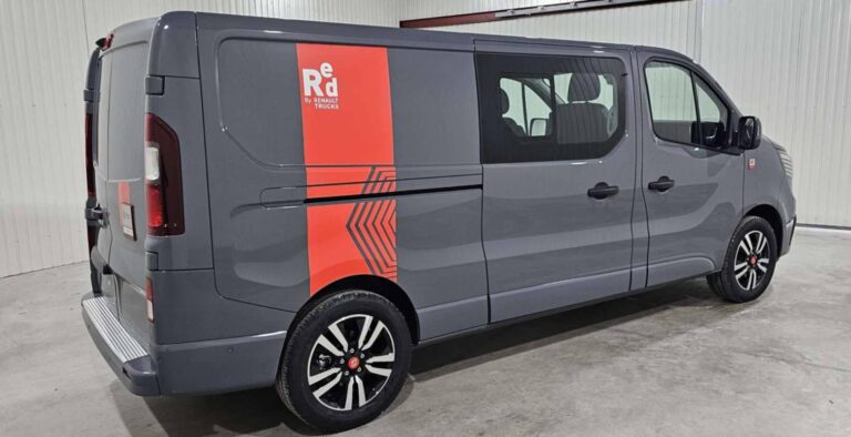 Renault Trafic CABINE APPROFONDIE CA BLUE DCI 170 BVA9 RED EDITION EXCLUSIVE - Image 03 (July 6, 2026)