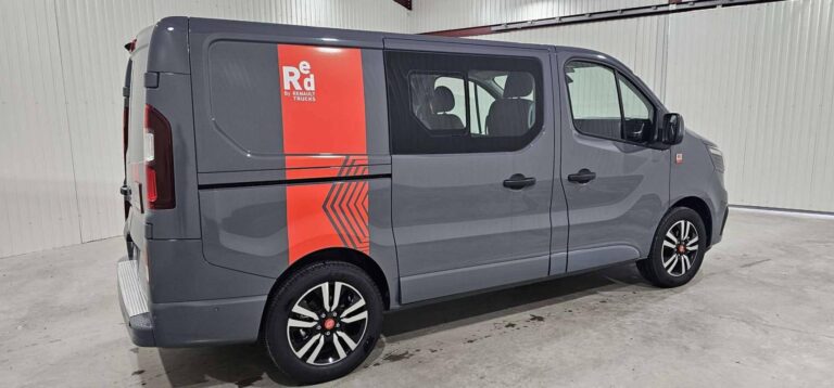 Renault Trafic CABINE APPROFONDIE CA BLUE DCI 170 BVA9 RED EDITION EXCLUSIVE - Image 14 (July 6, 2026)