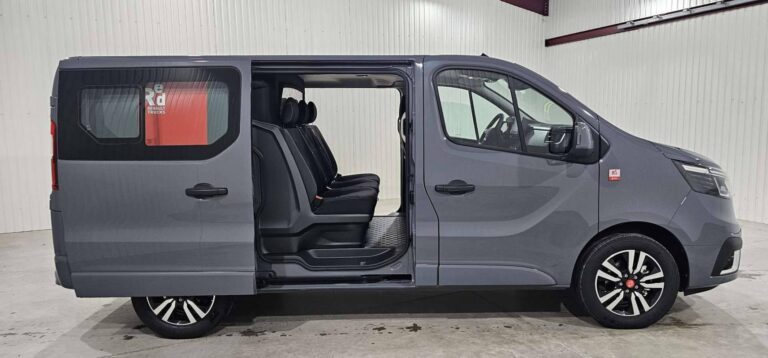 Renault Trafic CABINE APPROFONDIE CA BLUE DCI 170 BVA9 RED EDITION EXCLUSIVE - Image 18 (July 6, 2026)