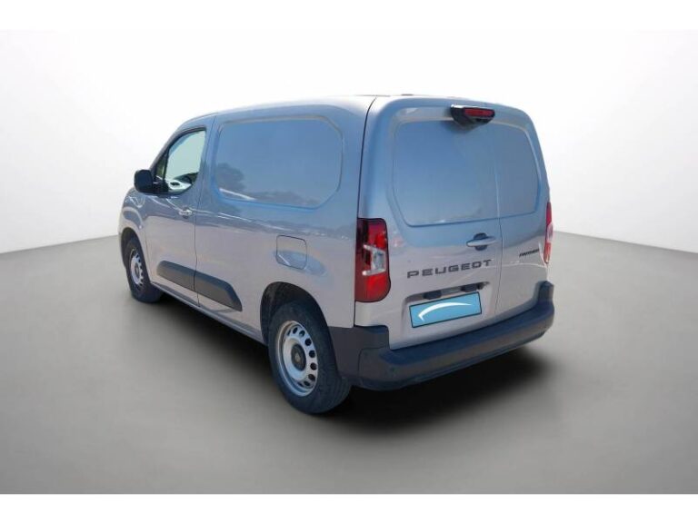 Peugeot Partner FGN FOURGON M 650 KG BLUEHDI 130 S&S EAT8 - Image 03 (July 6, 2026)