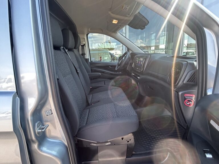 Mercedes Vito 116 CDI Fourgon XL Pack Metal Full Led 39990HT - Image 08 (July 6, 2026)