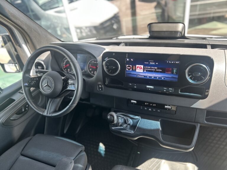 Mercedes Sprinter 315 CDI 43s 14m3 150CH 36900HT - Image 04 (July 6, 2026)