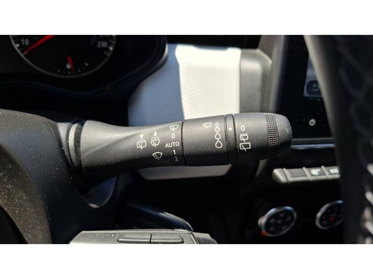 Renault Clio SOCIETE BLUE DCI 100 EVOLUTION REVERSIBLE - Image 17 (July 6, 2026)