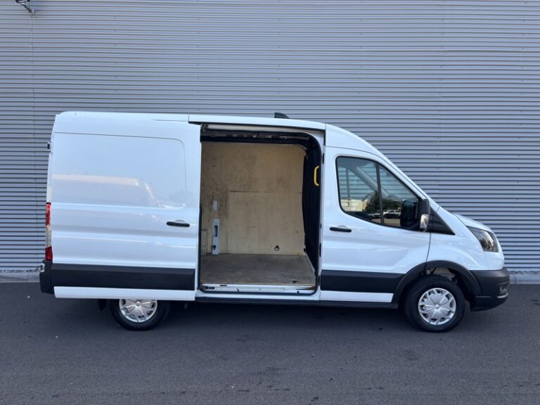 Ford Transit 2T 2.0L 130ch Trend Business 22 075€ HT - Image 09 (July 6, 2026)