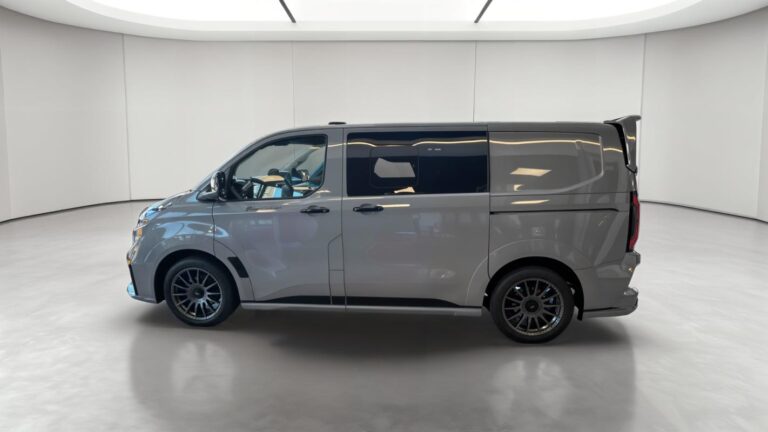 Ford Transit Custom CABINE APPROFONDIE CA 320 2.5 DURATEC 232 CH PHEV CVT MS-RT - Image 02 (July 6, 2026)