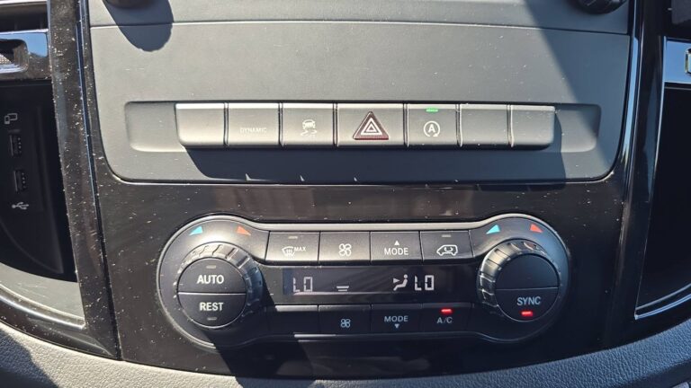 Mercedes Vito Long 114 CDI 136 9G-Tronic Select - Image 13 (July 6, 2026)