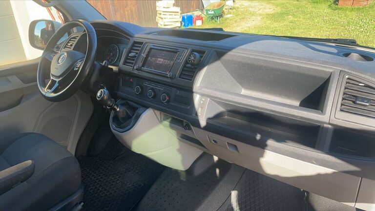 Volkswagen Transporter Transporteur Cabine Approfondie 6 2.0 TDI 150 Confort - Image 10 (July 6, 2026)